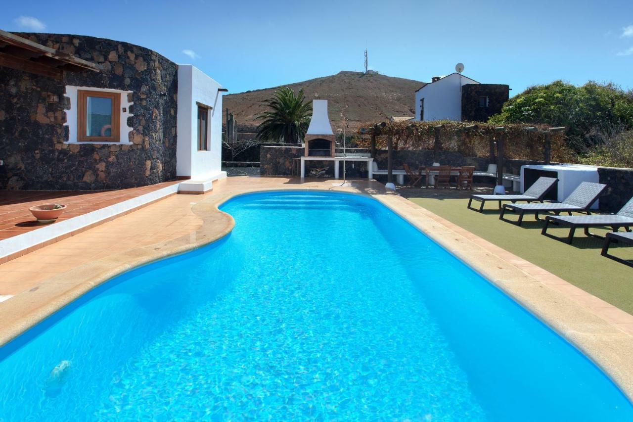 Casa Mina Villa La Oliva Exterior photo